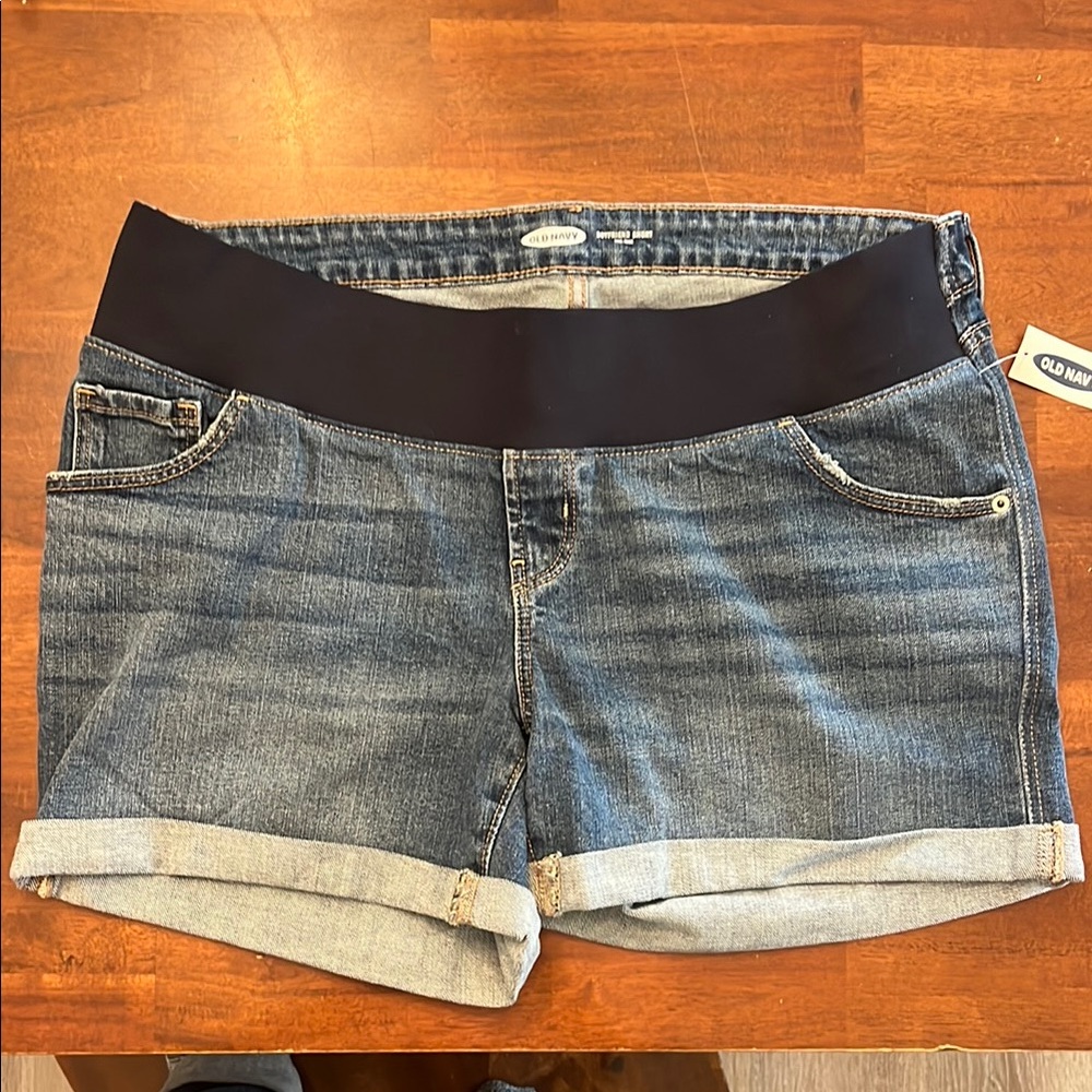 Old Navy Blue Denim Maternity Jean Shorts with Black Waistband